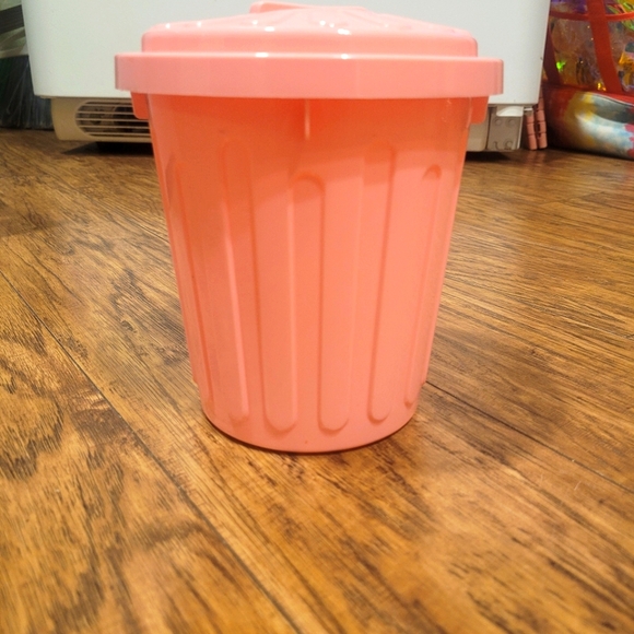 no brand Other - 💥3/$24 Small Pink Trash Can
